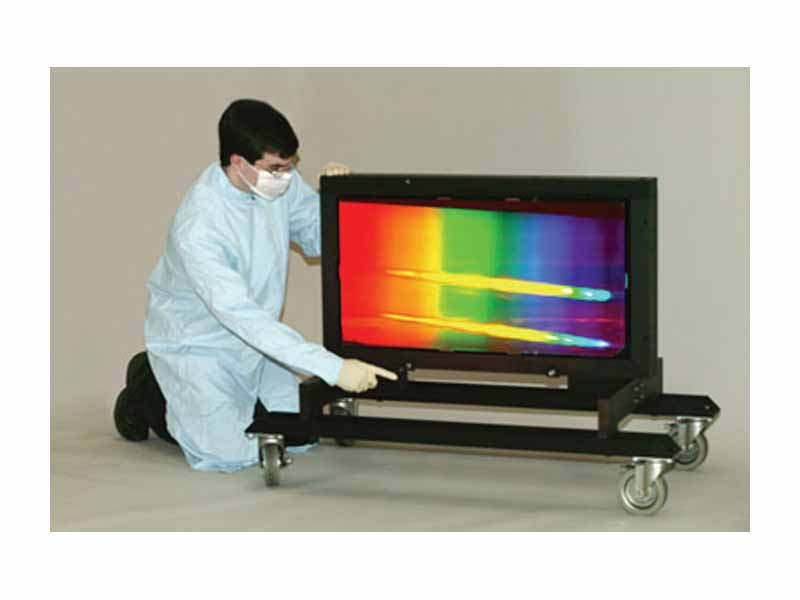 A very large reflecting diffraction grating.